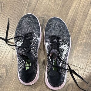 Nike Free Run Fly Knit Shoes